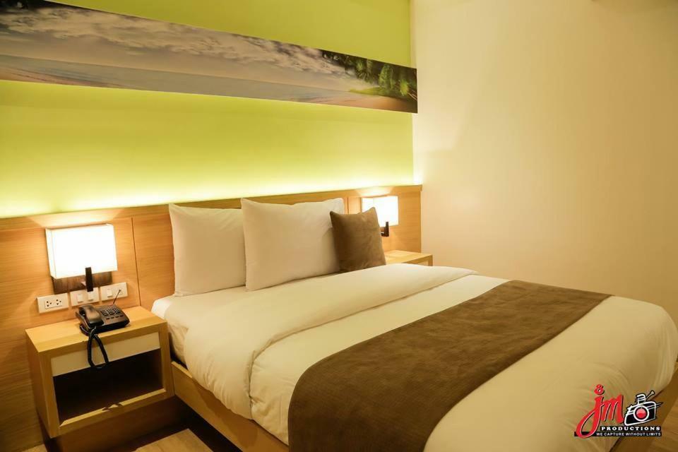 Icove Beach Hotel Olongapo Dış mekan fotoğraf